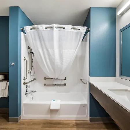 Woodspring Suites Downers Grove - Chicago