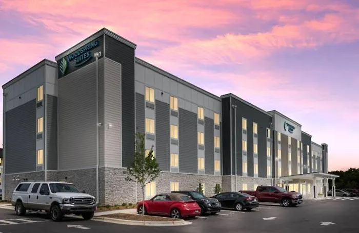 Woodspring - Chicago Hotel Downers Grove