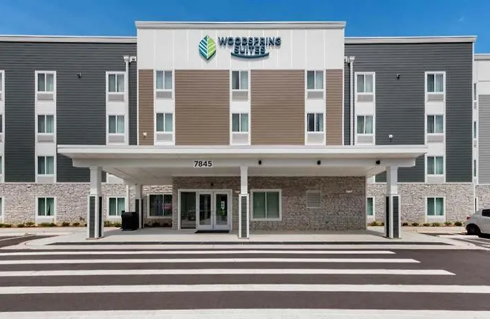 Woodspring - Chicago Hotel