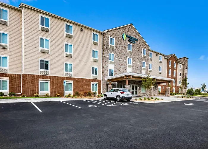 Woodspring - Chicago * Downers Grove