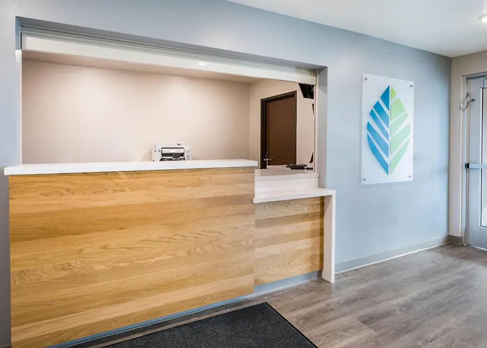 Woodspring - Chicago Hotel